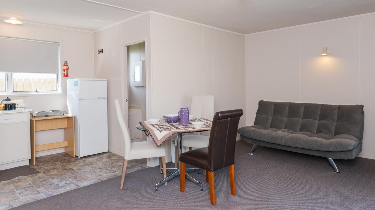 Waitangi Beach Units Екстериор снимка